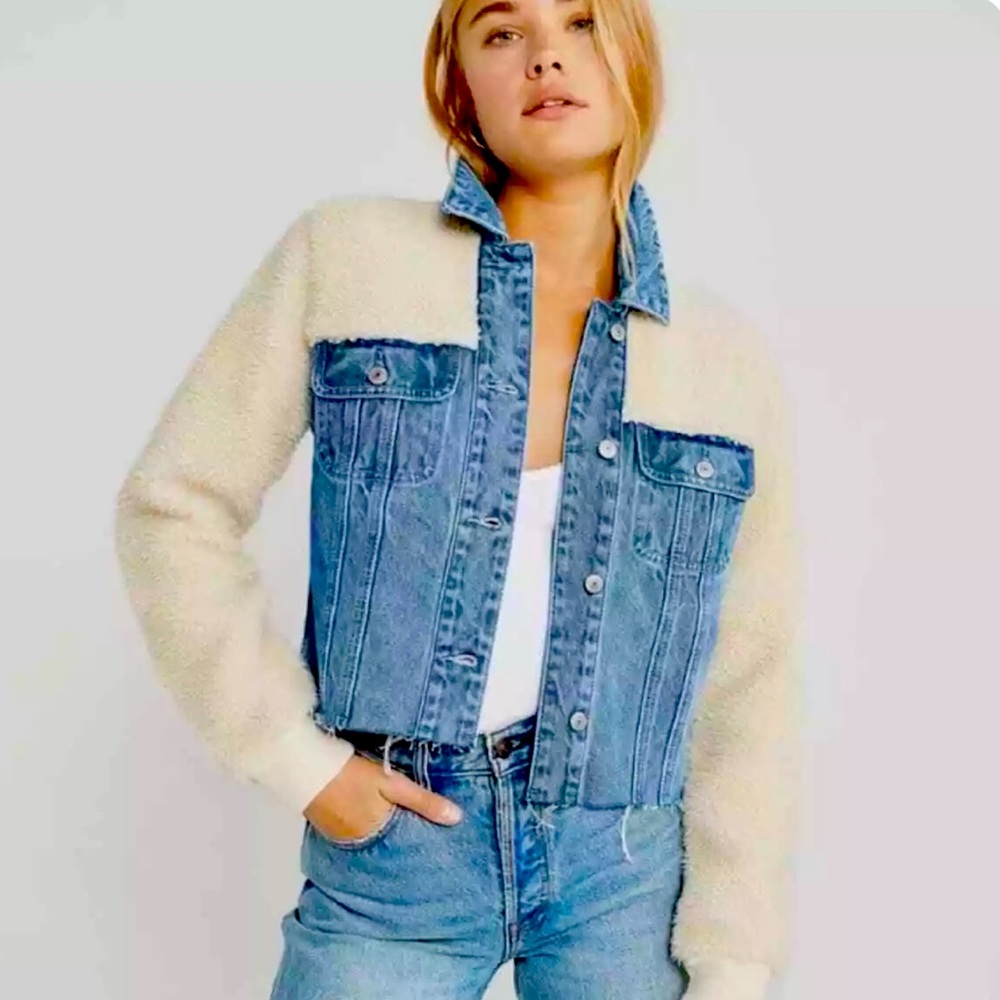 Abercrombie & Fitch Women’s Sherpa Denim Jacket